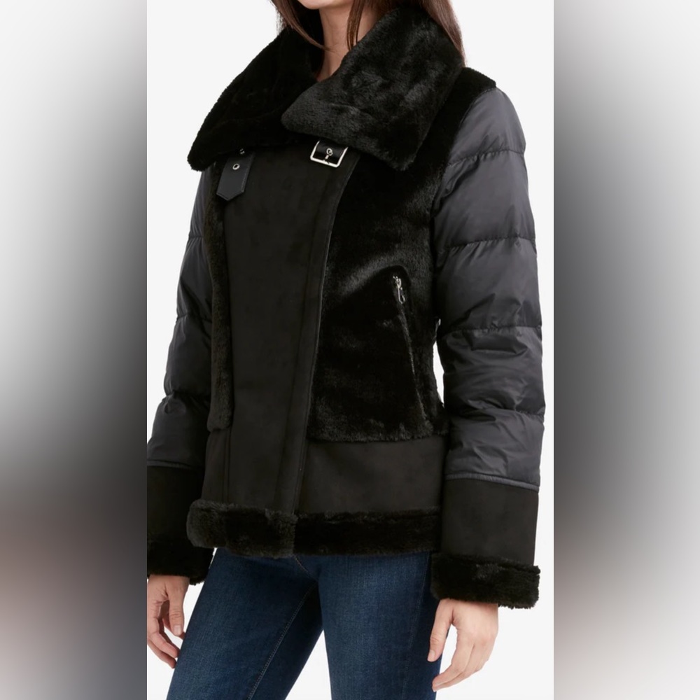 TAHARI FAUX FUR ASYMMETRIC ZIP COAT- like new